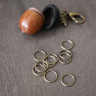 Little Acorn Stitch Marker Keeper - The Craftivist